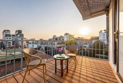 Golden Legend Palace Hotel & Travel – Ảnh 3