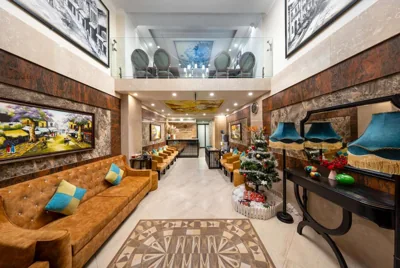 Golden Legend Palace Hotel & Travel – Ảnh 5